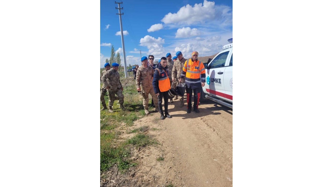 Sulama Kanalına Düşen Zehra, Aranıyor (2)