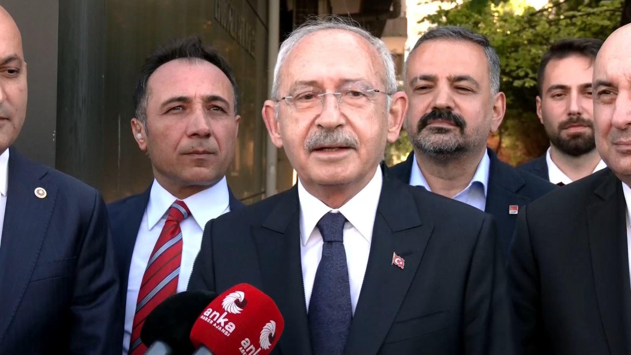 Kılıçdaroğlu, 'memur Teoman'ı Evinde Ziyaret Etti