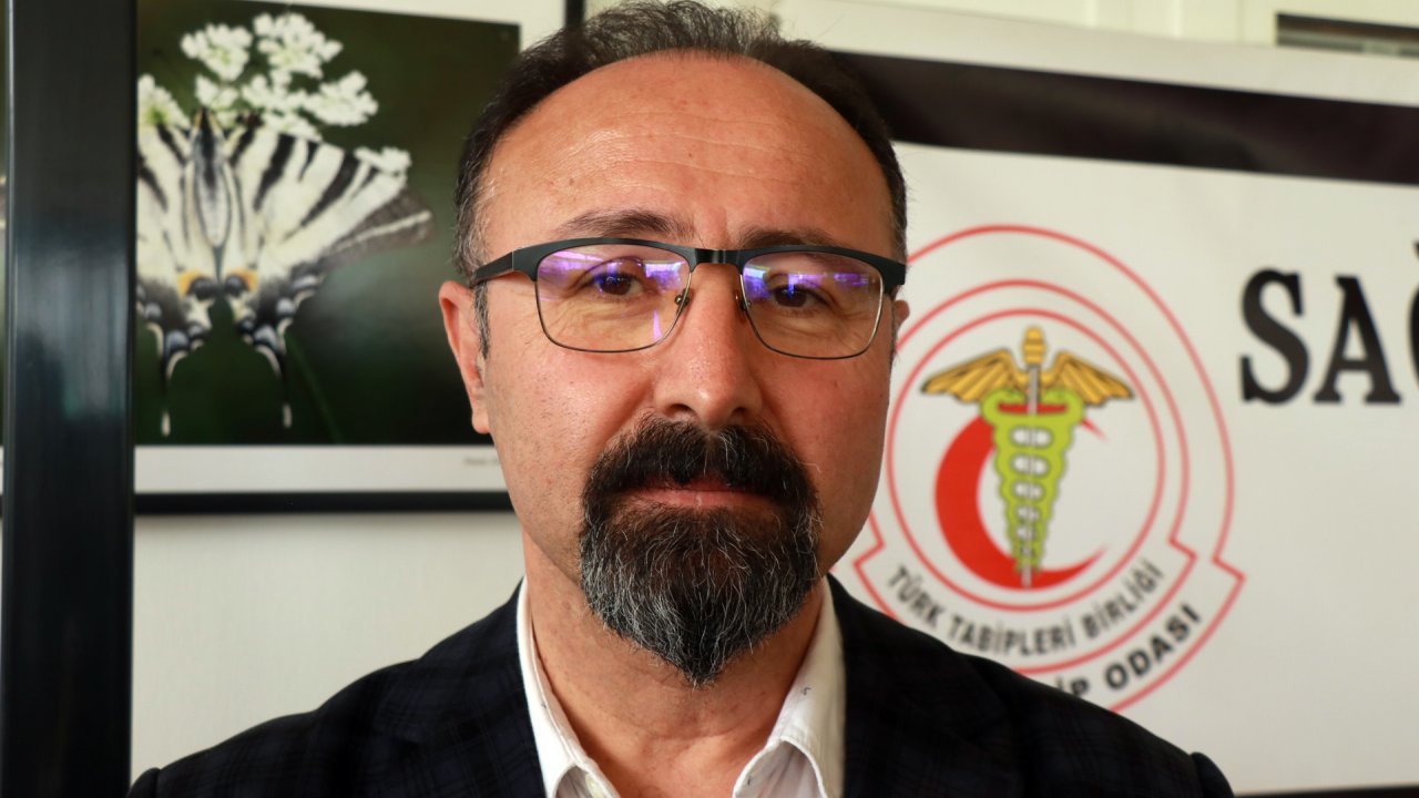 Prof. Dr. Karlıkaya: Türkiye'de İnsanların Yüzde 80'i Sigaraya 18 Yaşından Önce Başlıyor