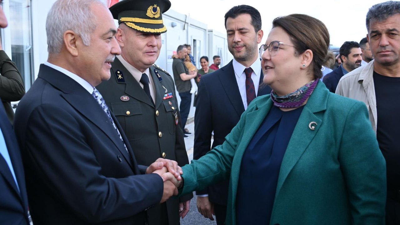 Bakan Yanık: Önümüzdeki Yıl Bayramlaşmamızı Kalıcı Konutlarda Yapacağız