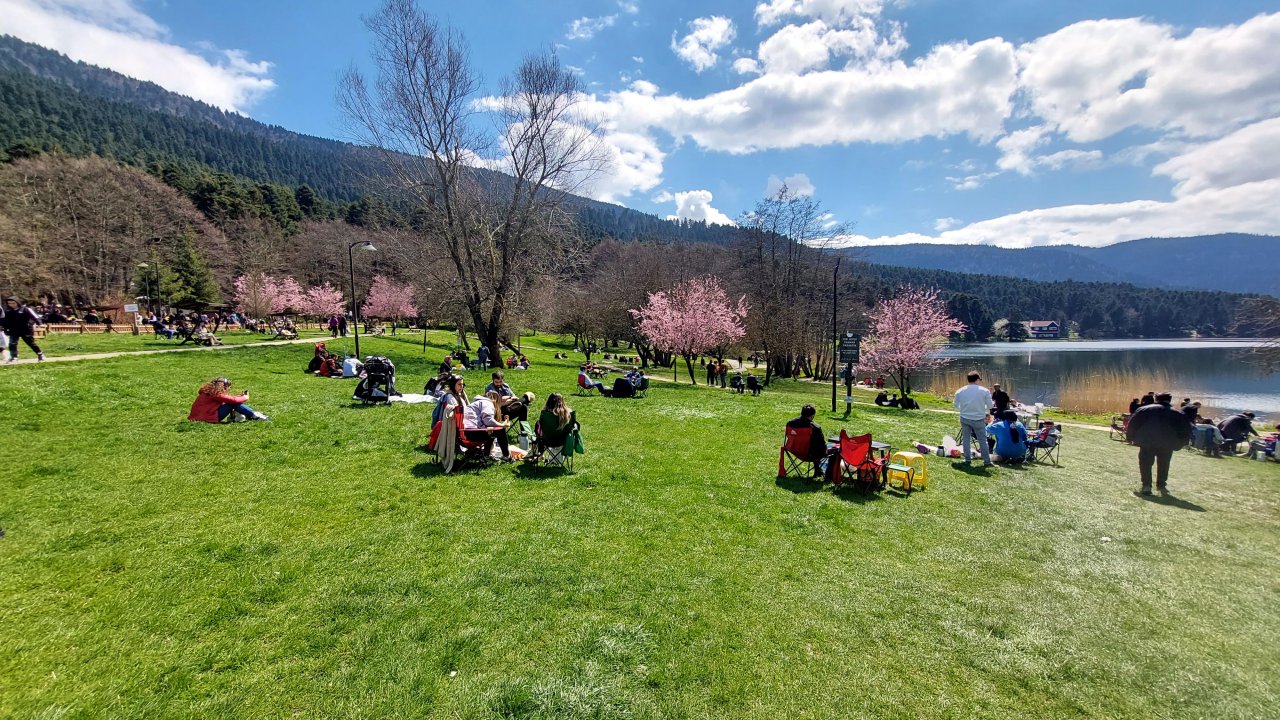 Gölcük Tabiat Parkı'nda 'bayram Tatili' Yoğunluğu