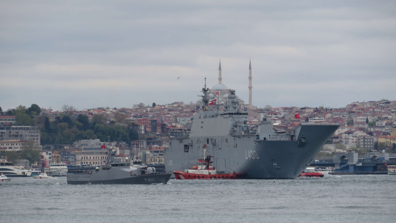 Tcg Anadolu Sarayburnu'ndan Hareket Etti