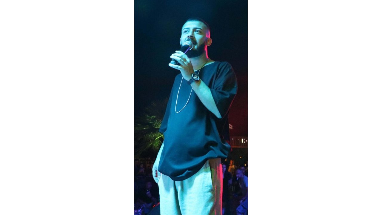 Nitelikli Cinsel Saldırıdan Yargılanan Şarkıcı Kurtuluş Kuş'un Yurt Dışı Yasağı Kaldırıldı