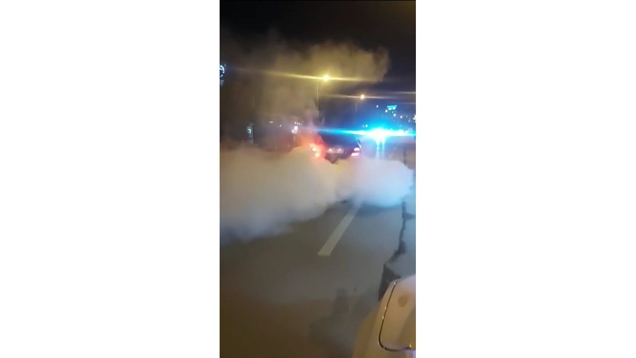 Kadıköy'de Drift Atan Sürücüye 20 Bin Lira Ceza
