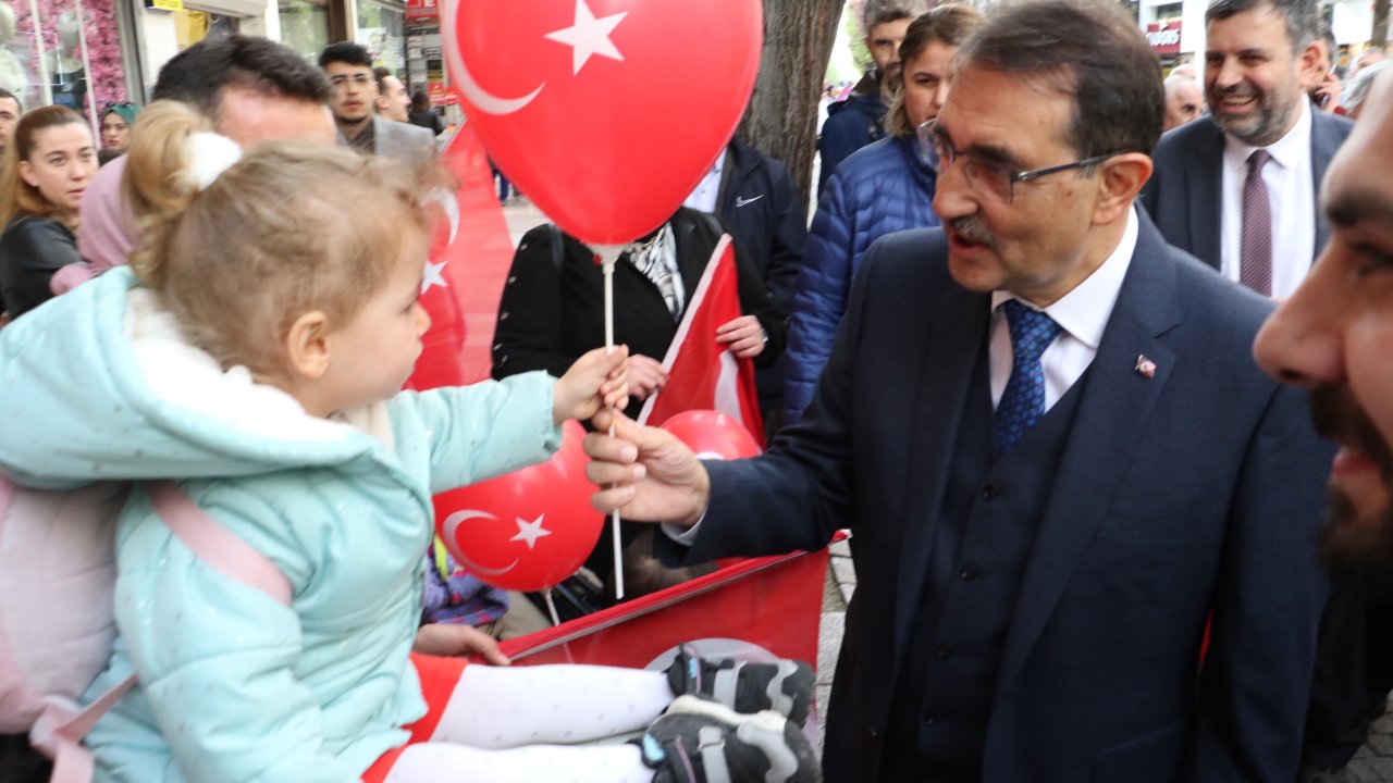 Bakan Dönmez: Karadeniz Gazını Çok Kısa Bir Sürede Tüm Yurdumuz Kullanacak (2)