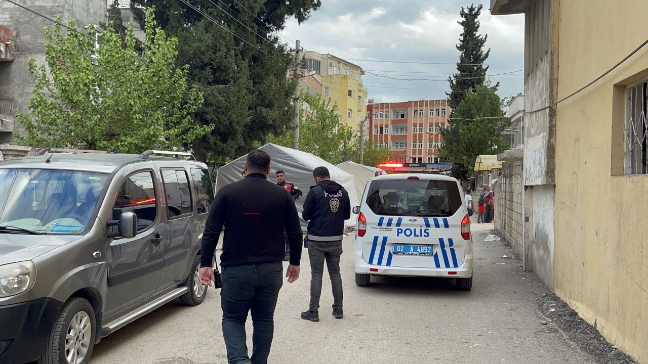 Adıyaman'da Husumetliler Arasında Bıçaklı Kavga: 4 Yaralı