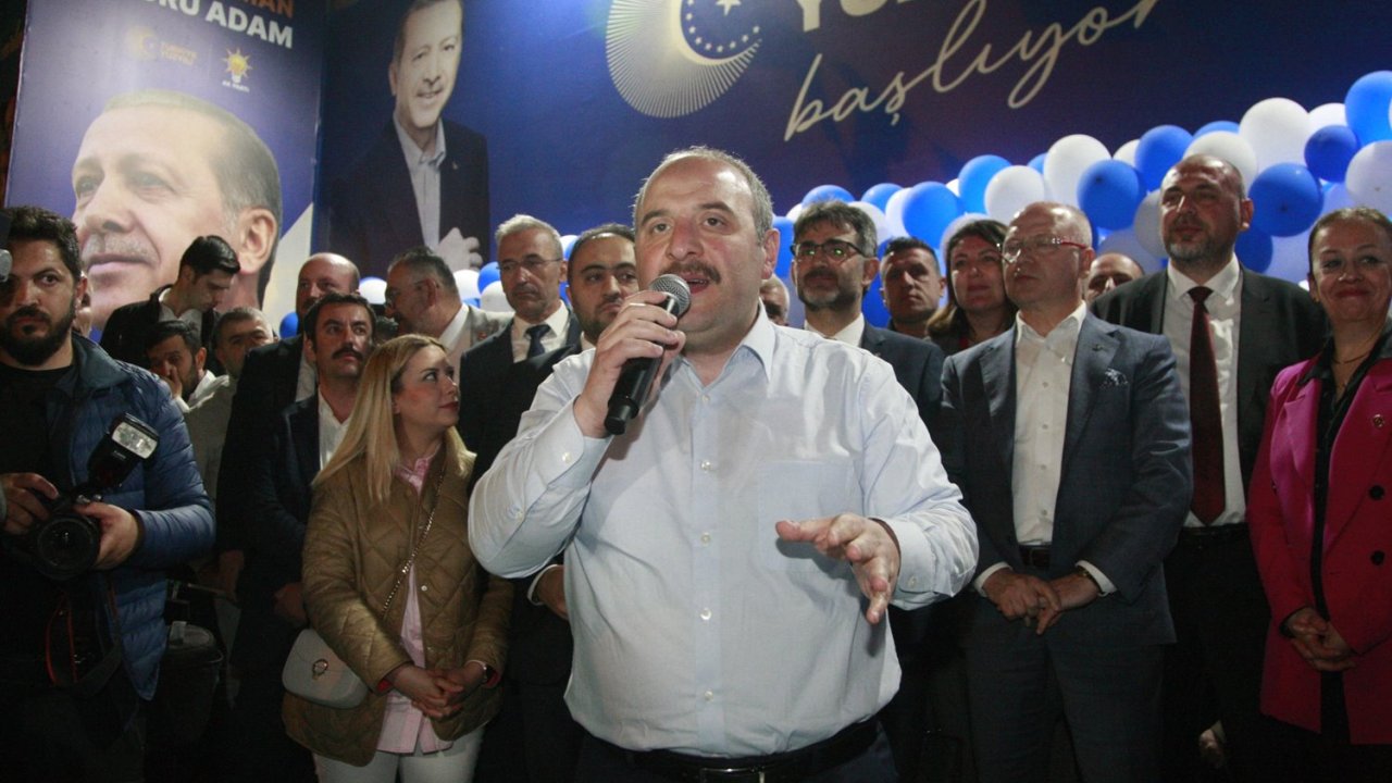 Bakan Varank: Bizim Ortaya Koyduğumuz Projeler, Birilerinin Hayallerine Bile Gelemiyor (4)