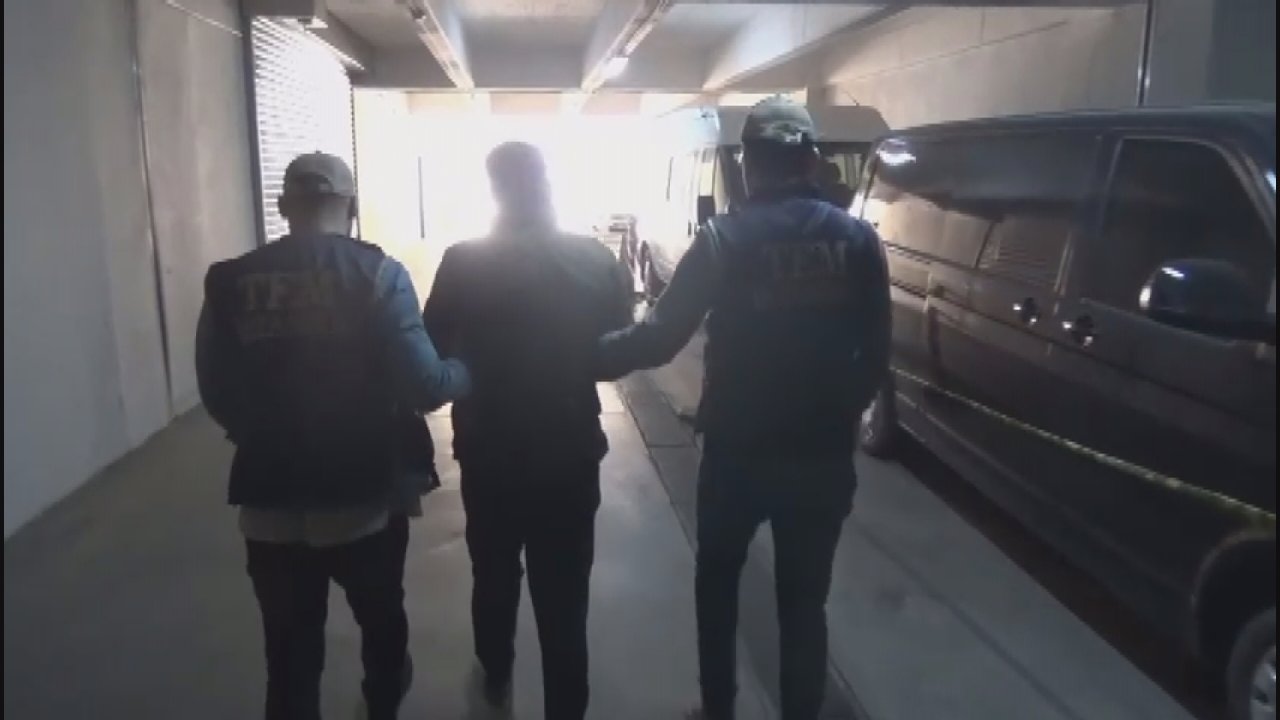 Bahçelievler Ak Parti Seçim İrtibat Bürosu Önünde Ateş Açanlara Tutuklama Talebi