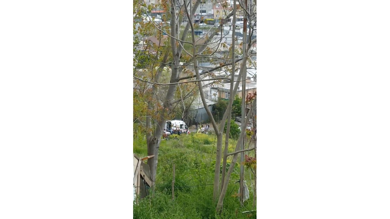 14 Yaşındaki Çocuk Silahla Vurulmuş Halde Ölü Bulundu