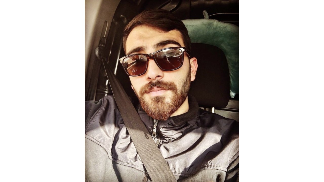 Avcılar'da Park Halindeki Kamyonete Çarpan Motokurye Hayatını Kaybetti