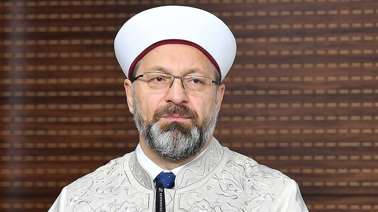 Diyanet İşleri Başkanı Ali Erbaş’ın kızının bilinmeyen hayatı ortaya çıktı