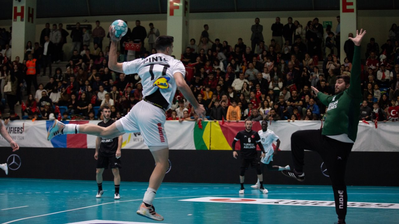 A Milli Erkek Hentbol Takımı, Portekiz’e Mağlup