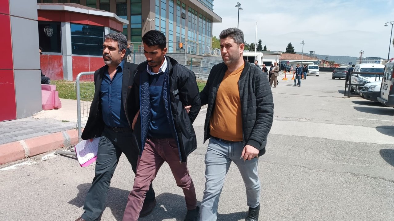 Eşi Ve Dayısını Öldüren Şüpheli Yakalandı