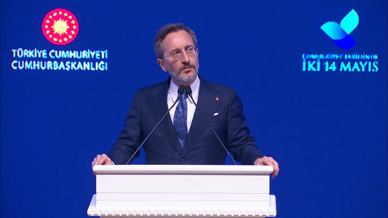 İletişim Başkanı Altun: Cumhurbaşkanımız Sağlıklı Bir Şekilde Görevinin Başında