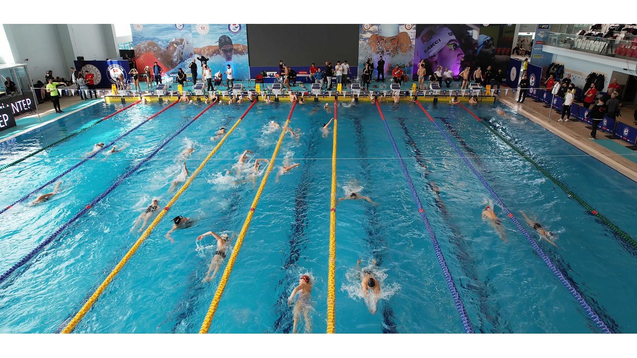 Yüzmede Milli Takım Ve Olimpiyat Seçmeleri Edirne'de Başladı