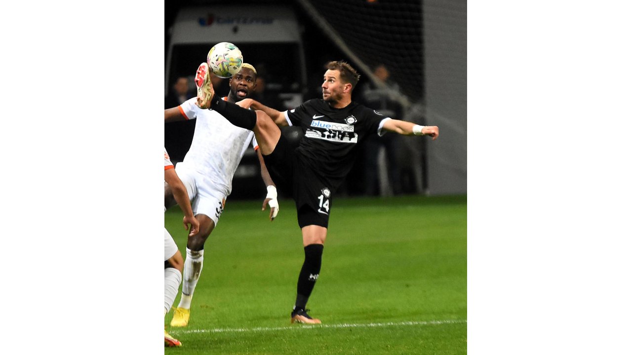 Altay'da Tolga İlk Peşinde