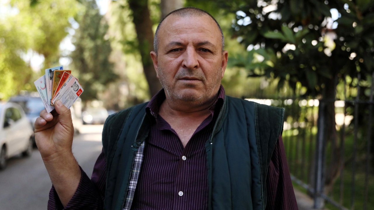 5 Farklı İsim Nedeniyle 2 Kez Askere Çağrıldı, Cezaevine Girdi, Şimdi Emekli Olamıyor