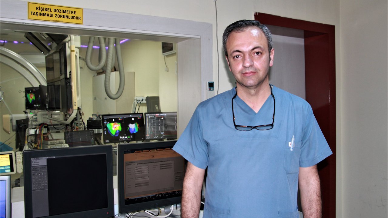 Prof. Dr. Öztürk: 20'li Yaşlardan Sonra Kalp Ve Damar Hastalığı Artıyor