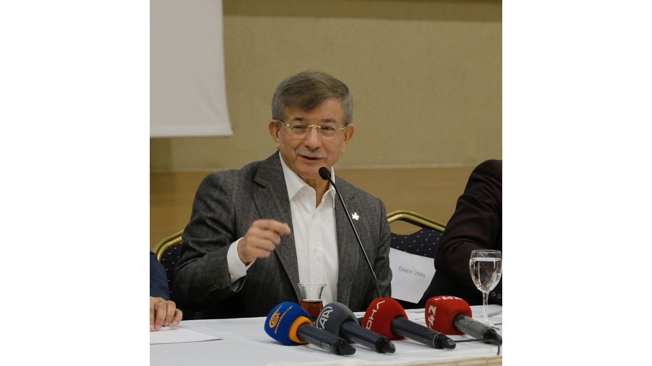 Davutoğlu: 14 Mayıs Akşamı Bu Zihniyetten Kurtulduğu İçin Millet Şükür Secdesi Edecek