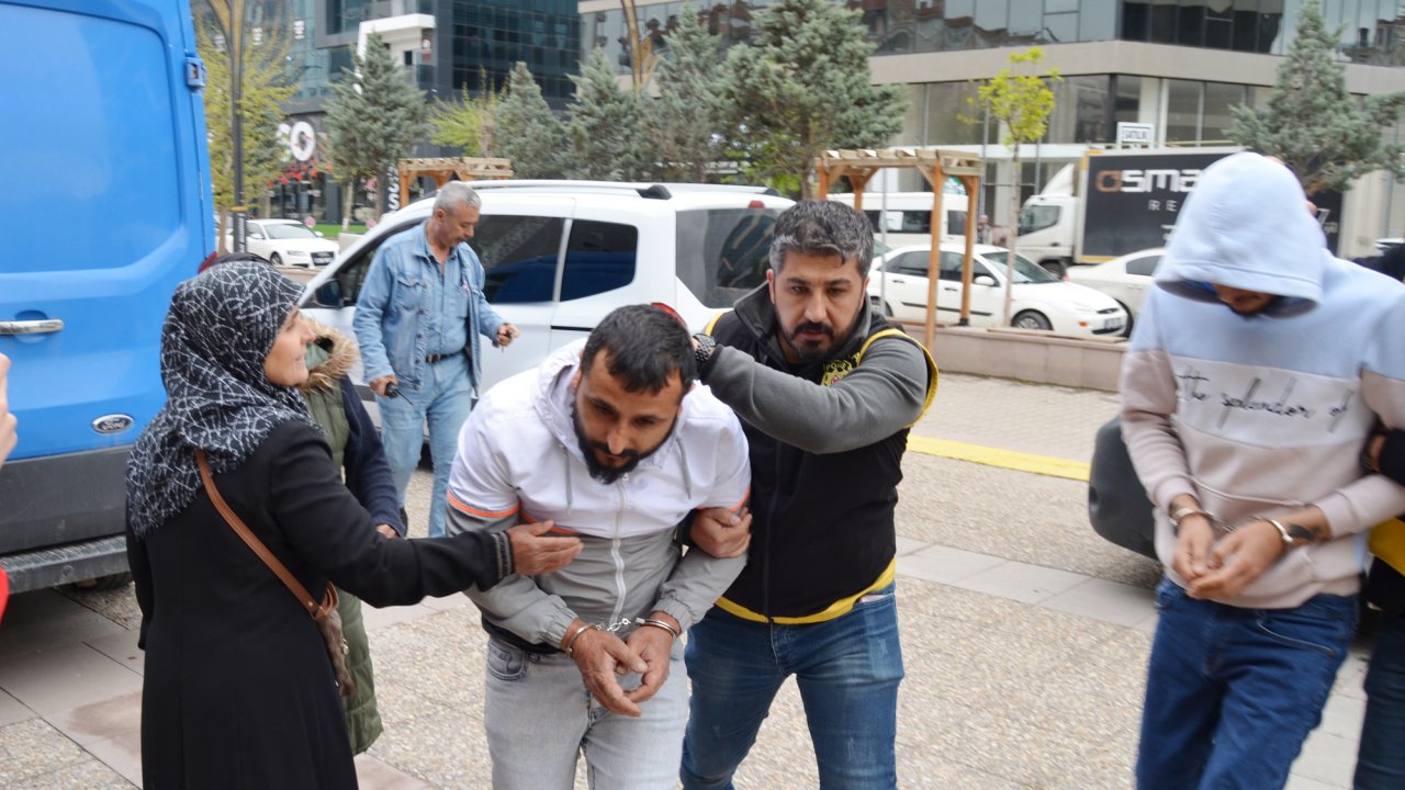 Mobilyacıyı Başından Vuran 2 Kişi Yakalandı