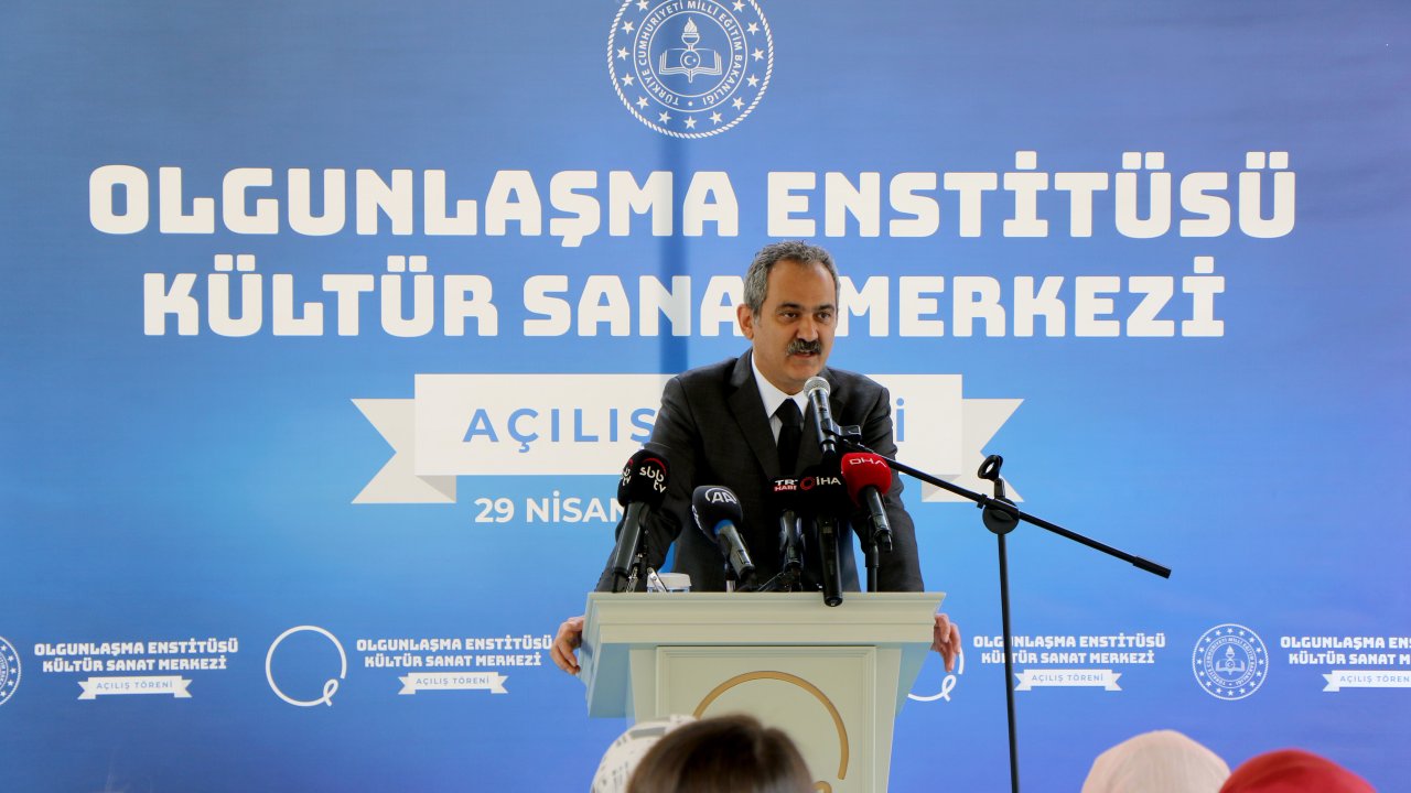 Bakan Özer: Türkiye Son 20 Yılda Eğitimde Devrimsel Bir Dönüşüme Tanıklık Etti