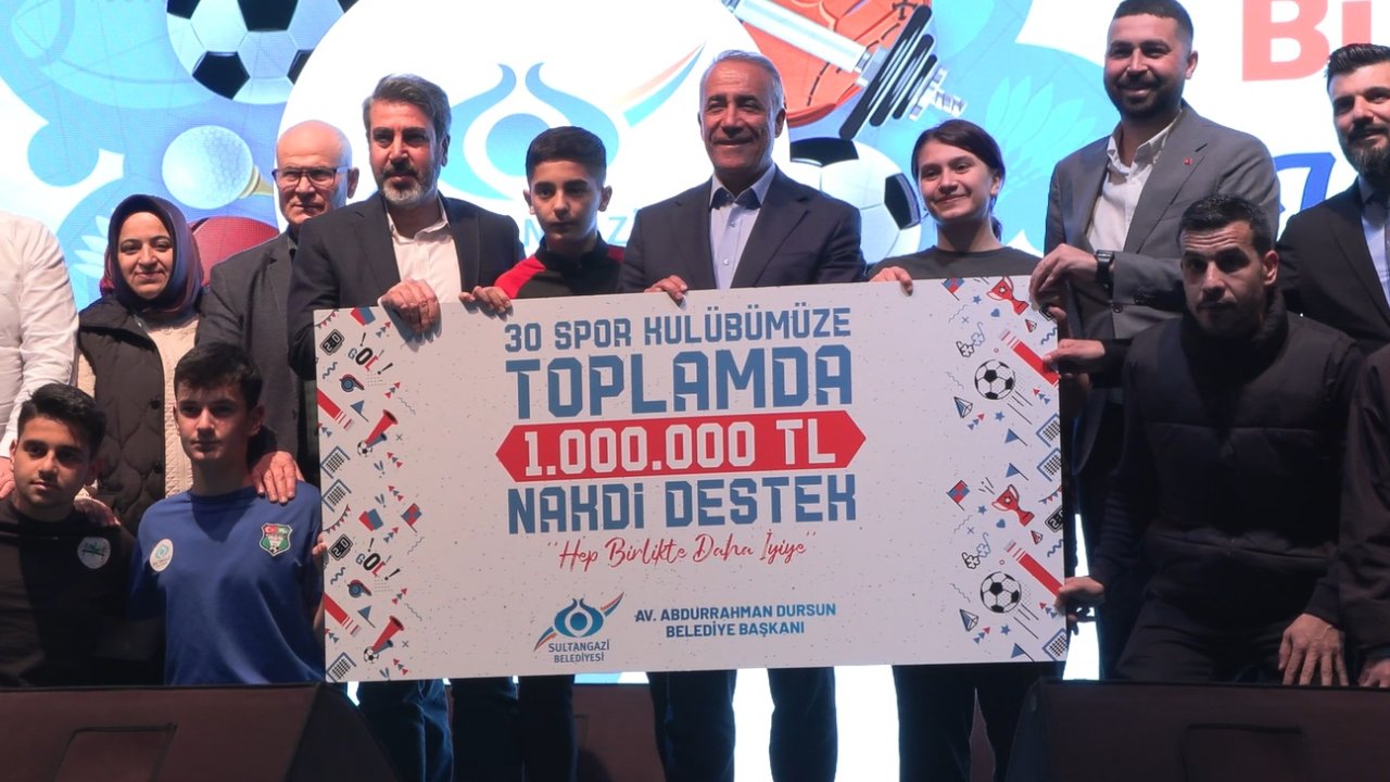 Sultangazi Belediyesi’nden Amatör Kulüplere 1 Milyon Tl’lik Destek