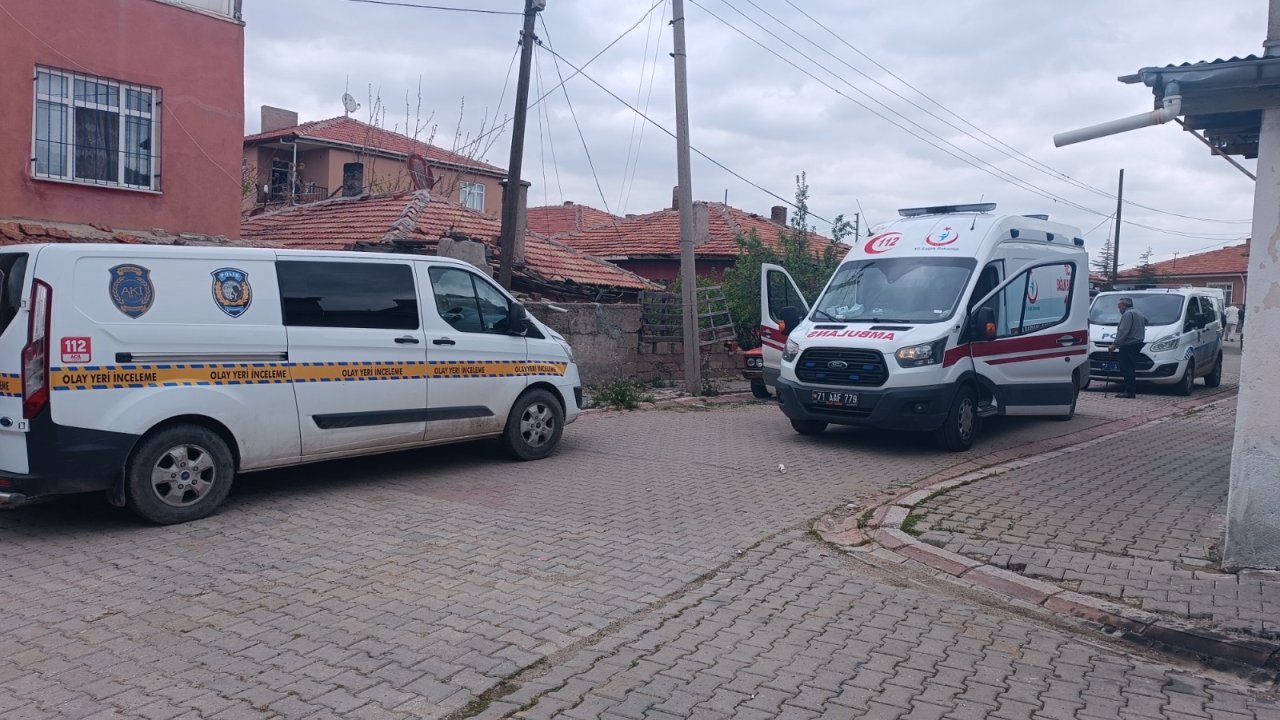 Kırıkkale'de Sobadan Zehirlenen Oğul Öldü, Anne Tedaviye Alındı