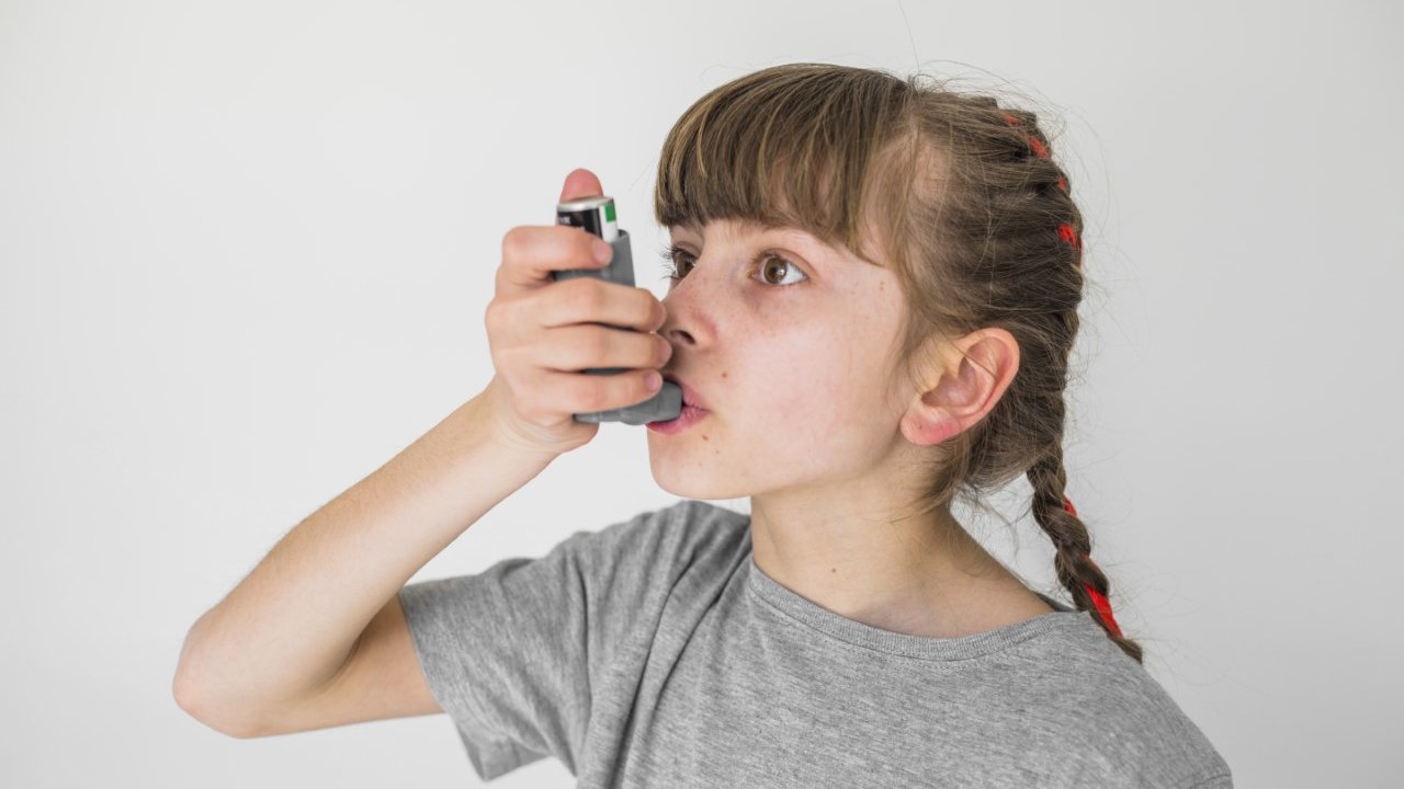 Doç. Dr. Nacaroğlu: Hava Kirliliği Ve Stres, Astımı Kötüleştirebilir