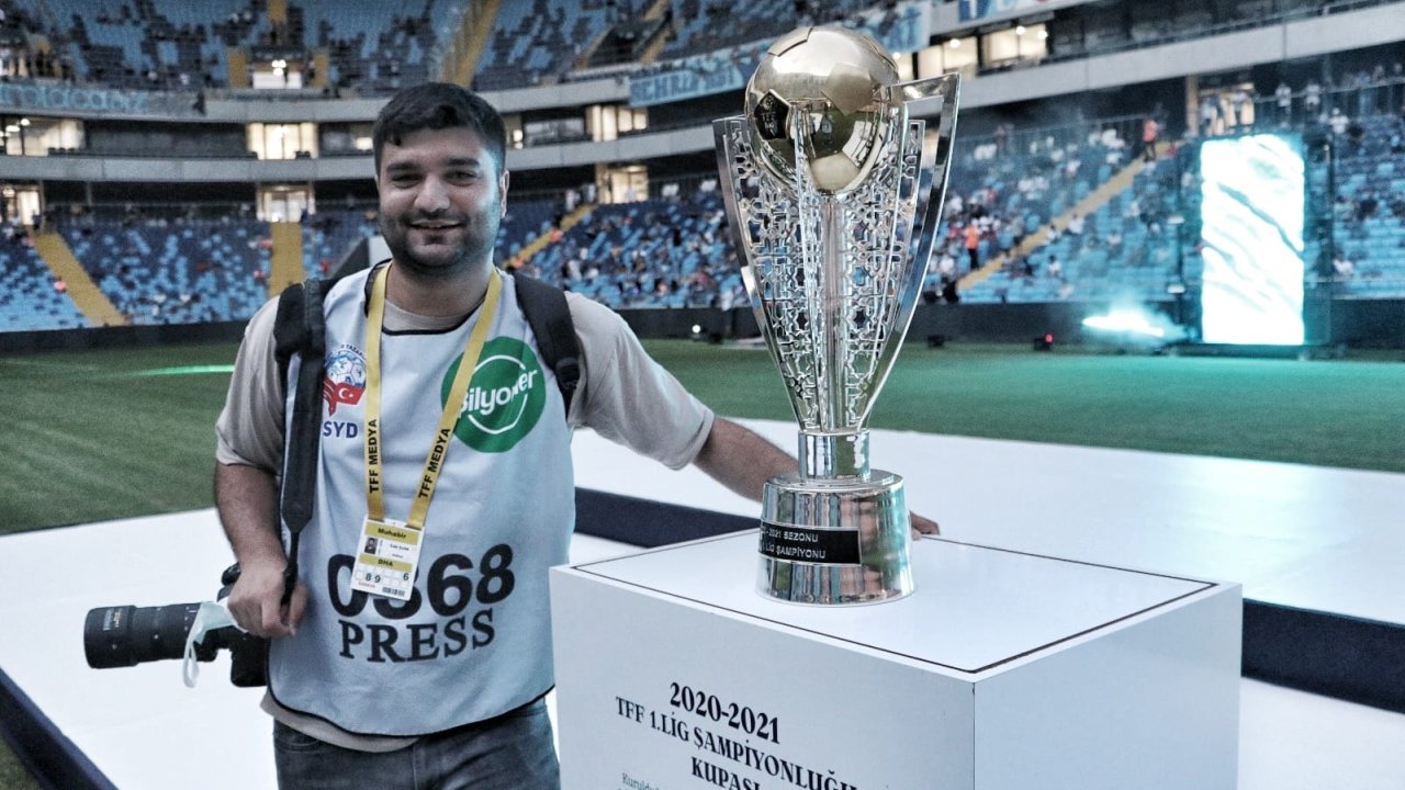 Tsyd'den Dha Muhabirlerine Ödül