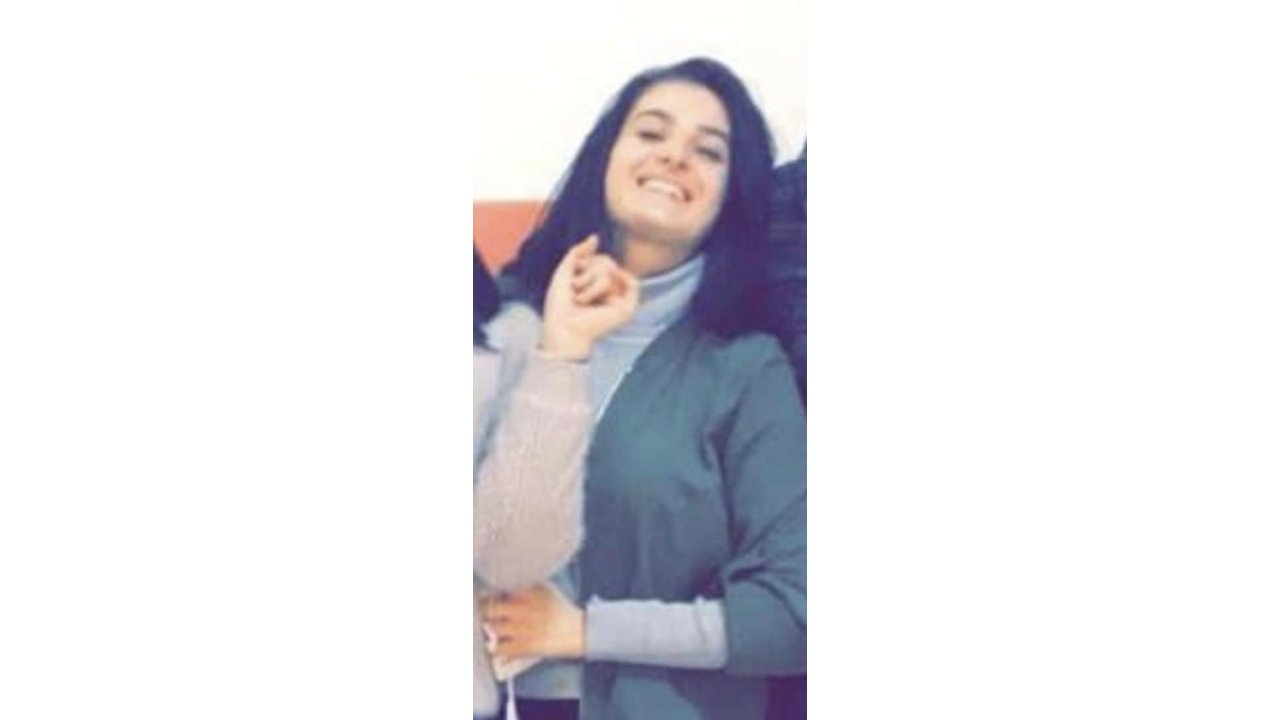 (ek Bilgilerle Yeniden) Başakşehir'de Önce Teklifini Reddeden Kadını Sonra Kendini Vurdu