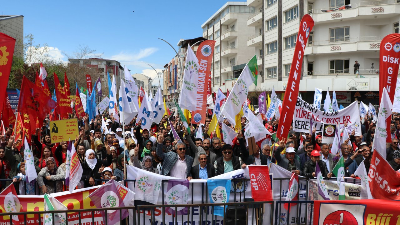 Dbp'li Aydeniz: 15 Mayıs Demokratik Cumhuriyetin İnşa Edileceği Gün Olacak