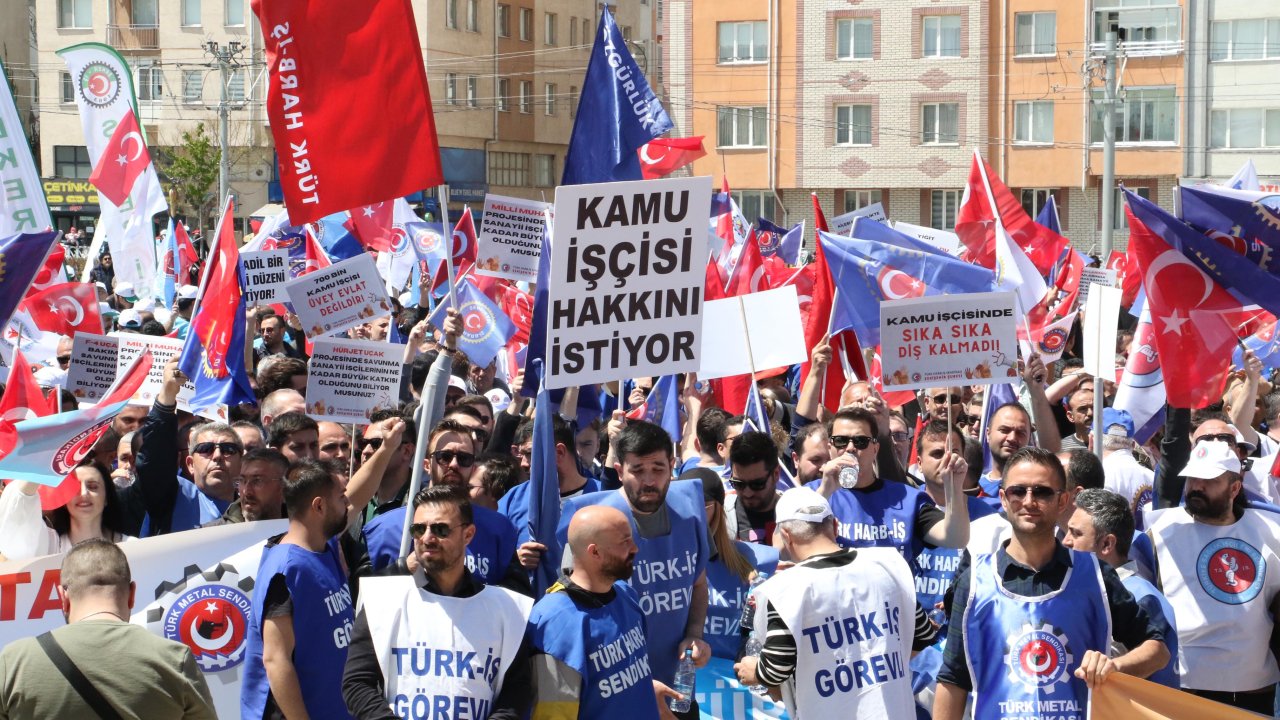 Eskişehir’de 1 Mayıs Kutlamalarında 'pankart' Gerginliği