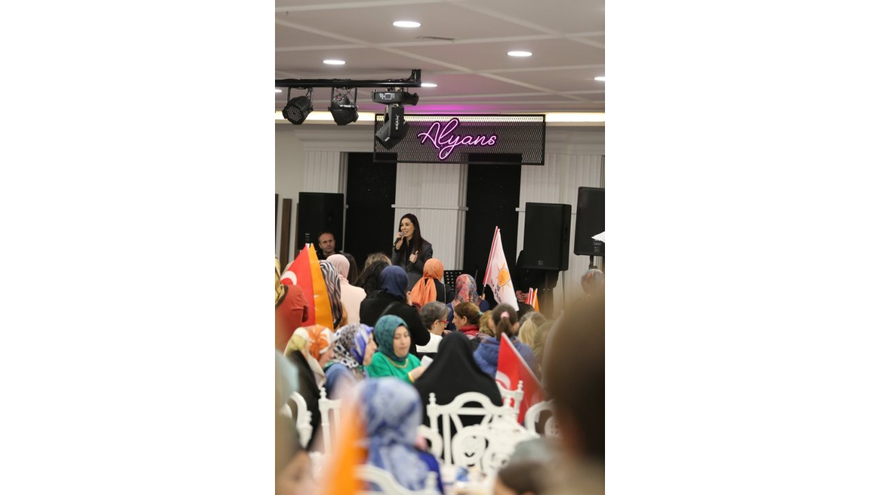 Ak Parti'li Karaaslan: Türkiye Yüzyıl'ı Kadınların Ve Ailenin Yüzyılı Olacak