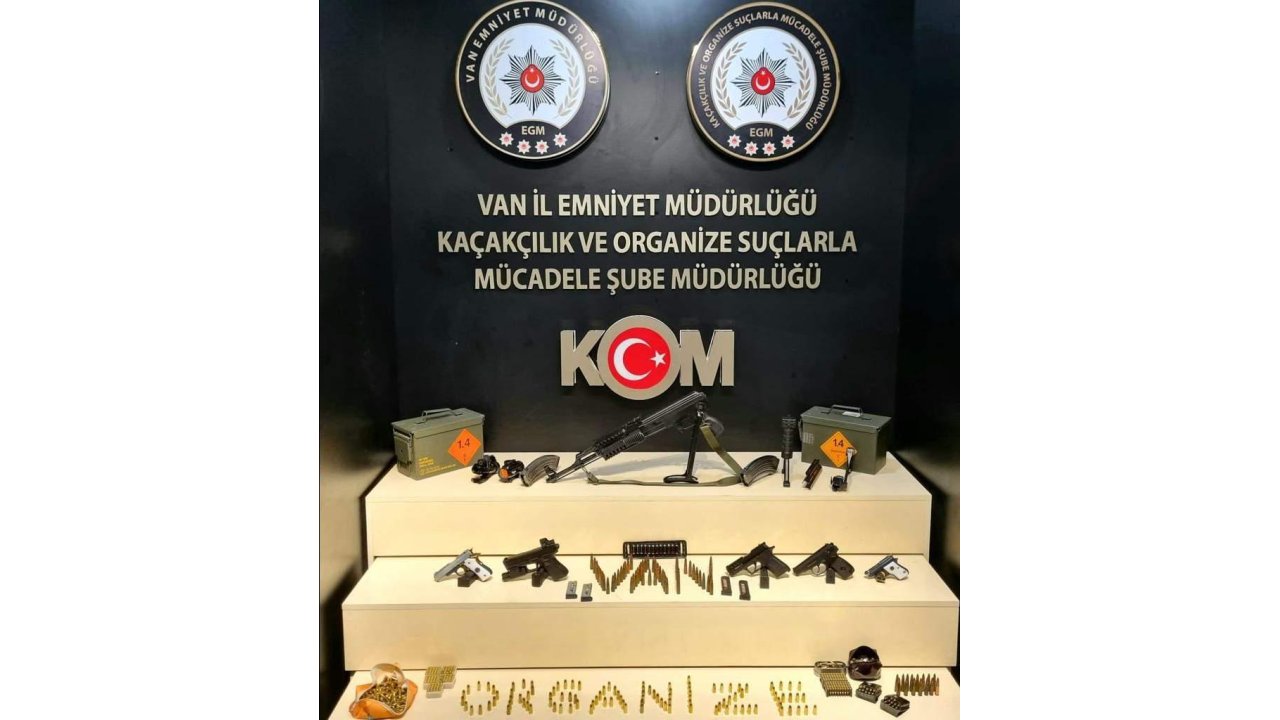 Van'da Çok Sayıda Silah Ve Mühimmat Ele Geçirildi; 1 Tutuklama