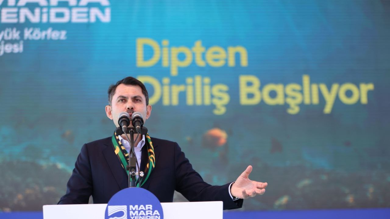 Bakan Kurum: İzmit Körfezi’ni 8 Milyon Ton Çamurdan Kurtaracağız