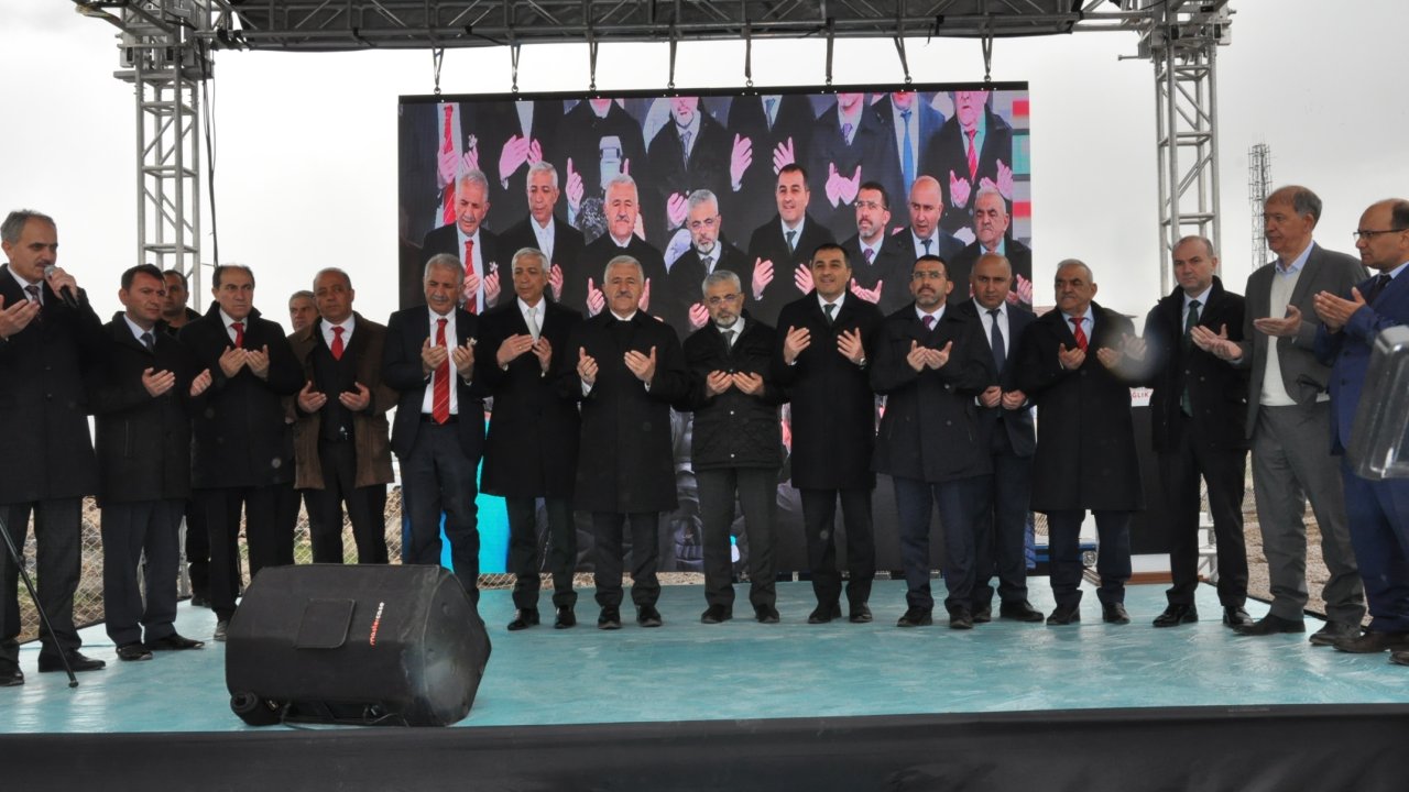 Kars'ta 500 Yataklı Devlet Hastanesinin Temeli Atıldı