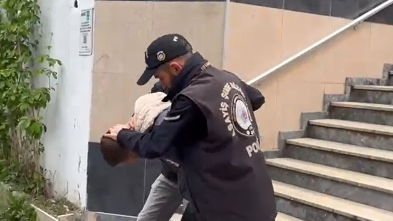 Kağıthane'de İki Kişiyi Öldüren Şüpheli Tutuklandı