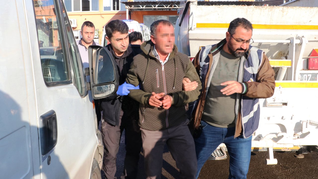 İşine Son Verilince Silahla Belediyeyi Basan Temizlik Görevlisine 12,5 Yıl Hapis