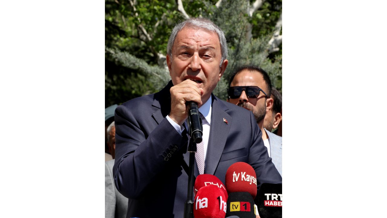 Bakan Akar: Savunma Ve Güvenlik Alanında Atılan Her Adım Türkiye'nin Gücünü Simgelemektedir (2)