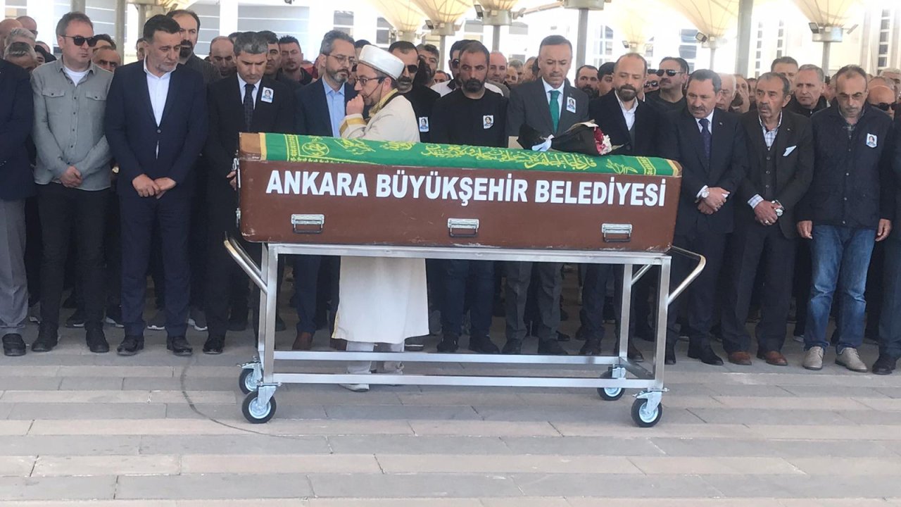 Gezi Dönüşündeki Kazada Ölen Çapan'ın, Annesi Ve Ablası Da Yaralanmış (2)