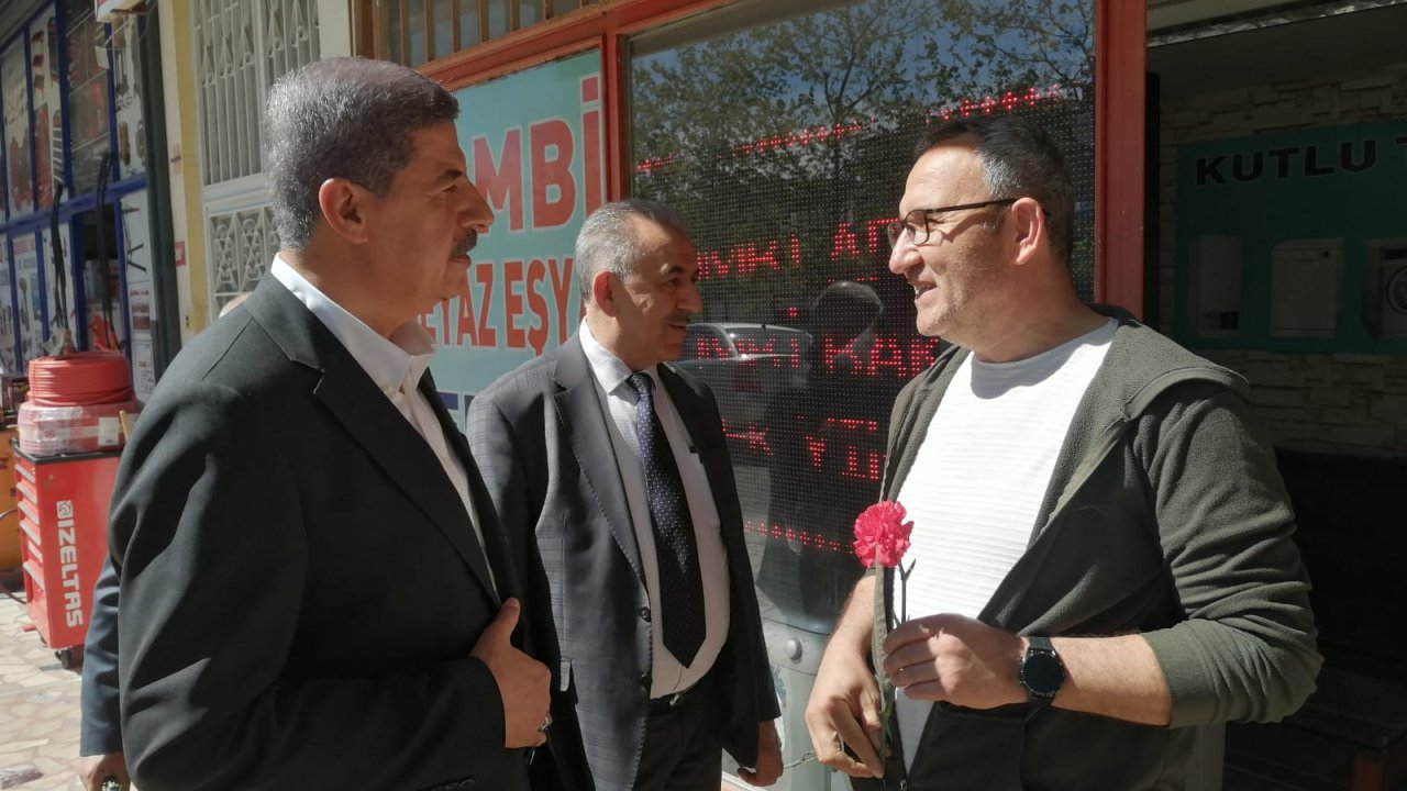 Ak Partili Ekinci, Sancaktepe’de Esnaf Ziyareti Gerçekleştirdi