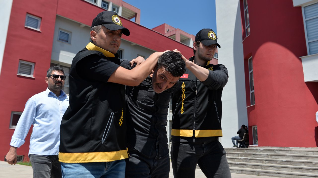 'rahmetli De Çok İyi Bir İnsan Değildi' Deyince Öldürüldü