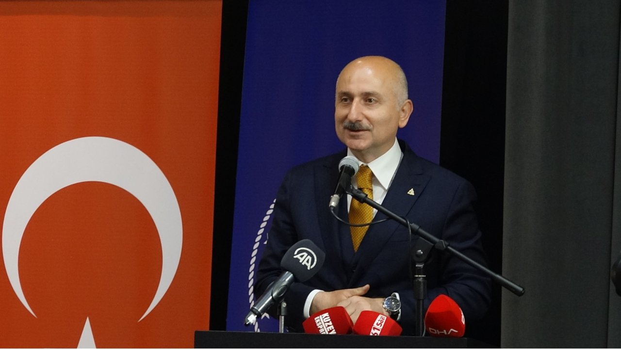 Bakan Karaismailoğlu: Gençlerin Gözlerindeki Işıltıyı Türkiye Ve Dünyaya Yaymak Görevimiz