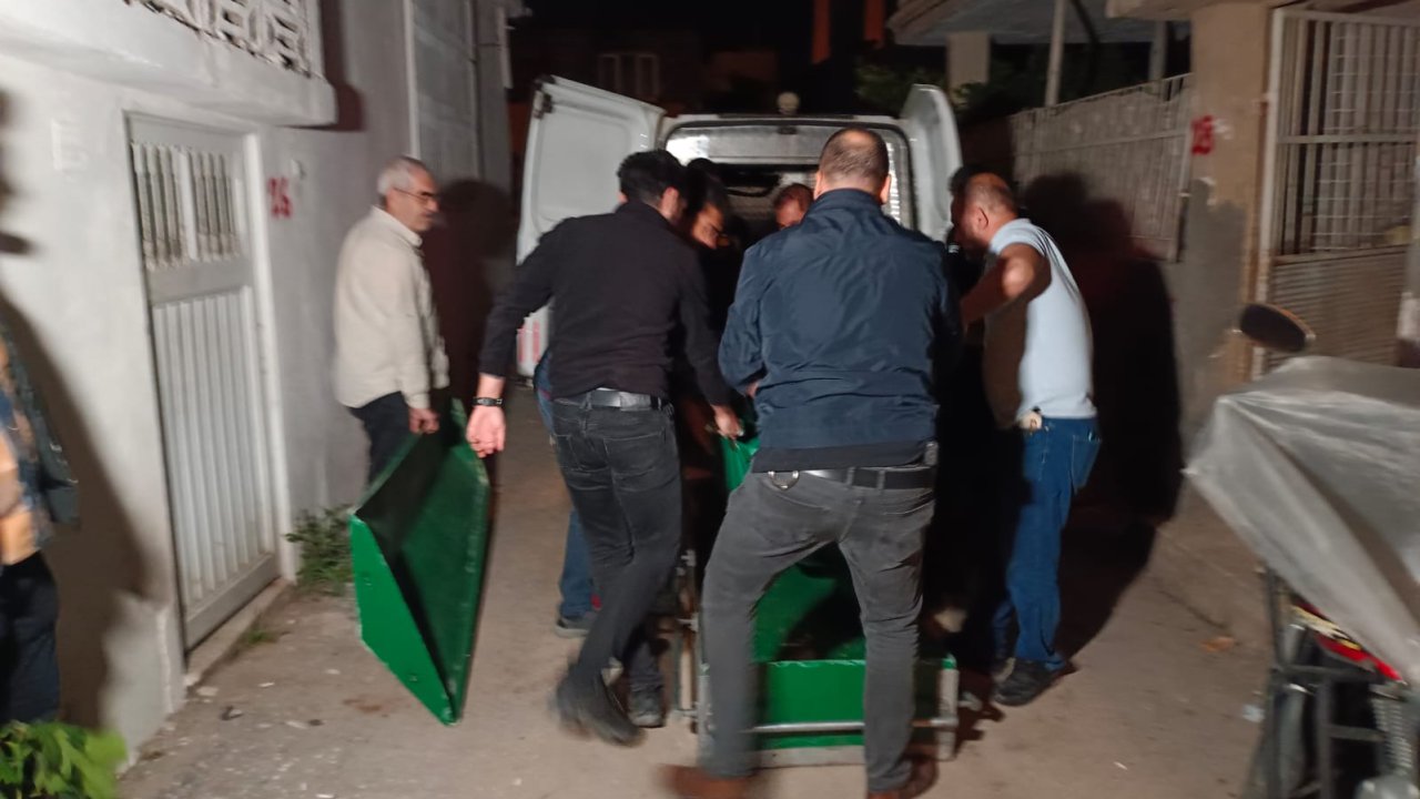 Eşiyle Kayınvalidesini Öldürüp, Kayınpederiyle Kayınbiraderini Yaralayan Şüpheli Teslim Oldu