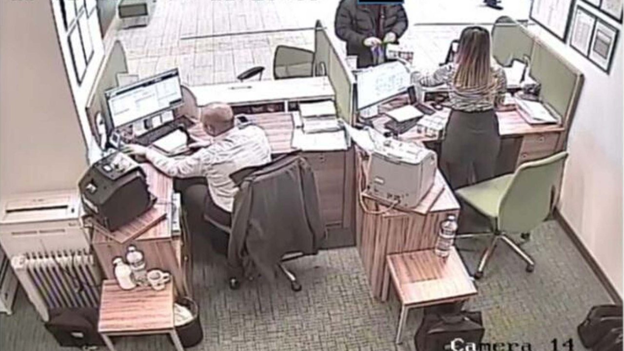 Sahte Sitelerle 3 Milyar Liralık Vurgun Yapan Şüphelilere Operasyon; 180 Gözaltı