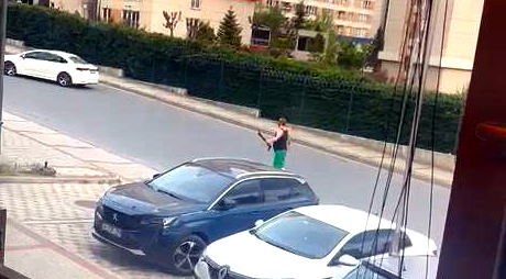 (ek Bilgilerle Yeniden) Avcılar'da Tüfekle Rast Gele Ateş Açan Şüpheli: Çok Pişmanım