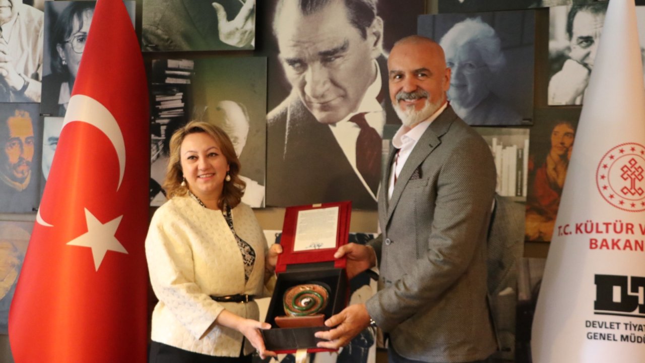 'bağımlılık' Temalı Oyun Yazma Yarışmasında Ödüller Verildi