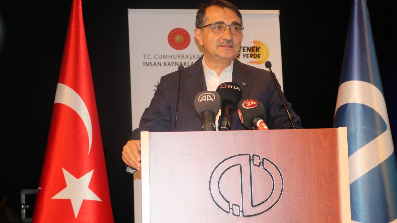 Bakan Dönmez: Güneş Panelleri Üretiminde Dünyada Üçüncü Sıraya Geldik