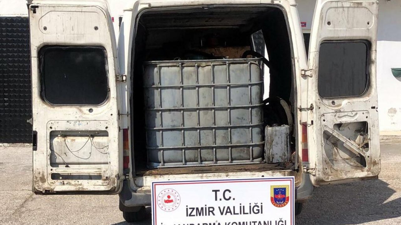 İzmir'de 2,5 Ton Atık Yağ Ele Geçirildi
