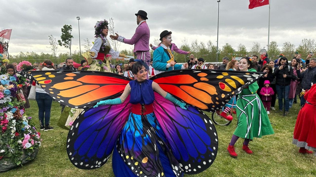 Yenikapı'da Hıdırellez Coşkusu